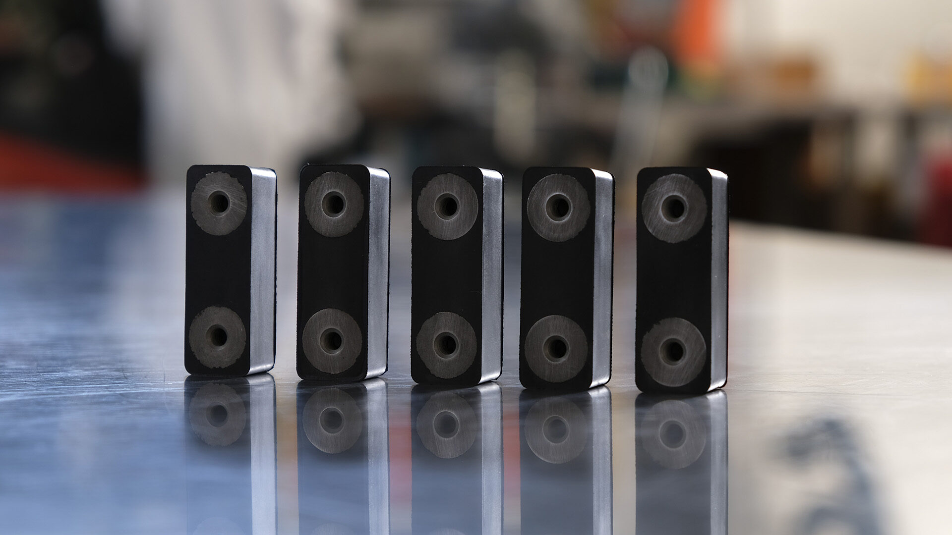 camisana_prodotti_gommametallo_01